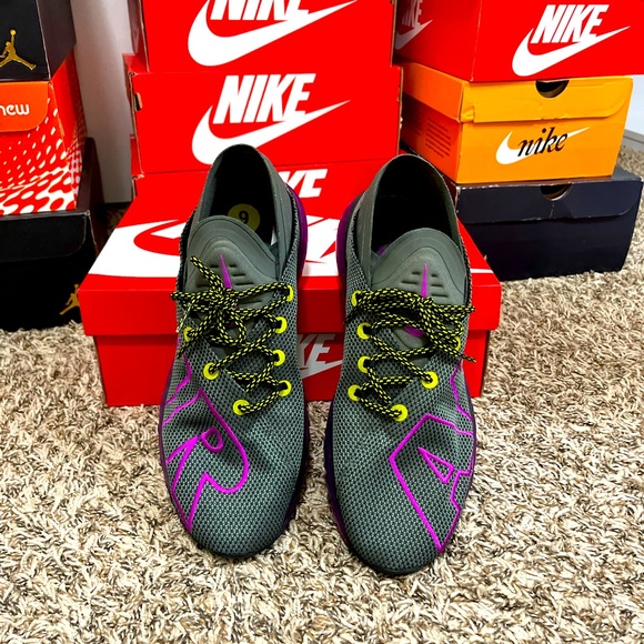 Tracyng 1902’s closet Nwt Nike airmax flair su - Picture 3 of 4